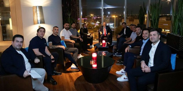 TFF Başkanı Mehmet Büyükekşi ile efsane futbolcular buluştu