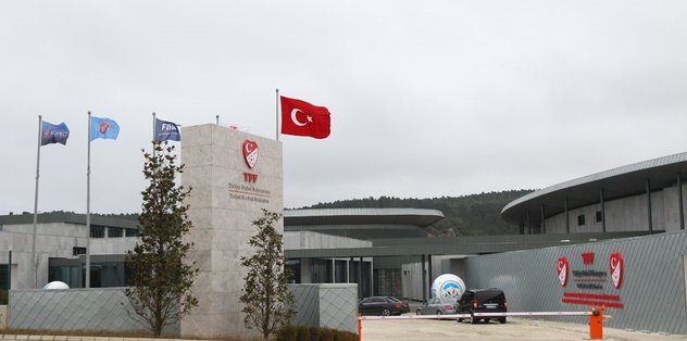 TFF Tahkim Kurulu’ndan Dursun Özbek ve Hasan Arat’a kötü haber!