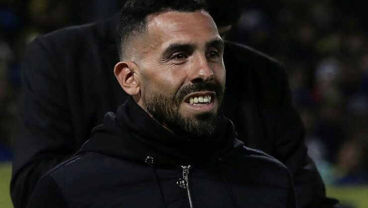 Arjantinli teknik adam Carlos Tevez hastaneye kaldırıldı