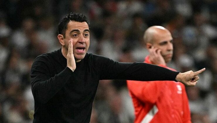 Xavi Hernandez Barcelona’da devam etme kararı aldı!