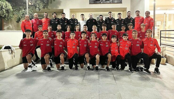Arda Güler’den U14’e ziyaret