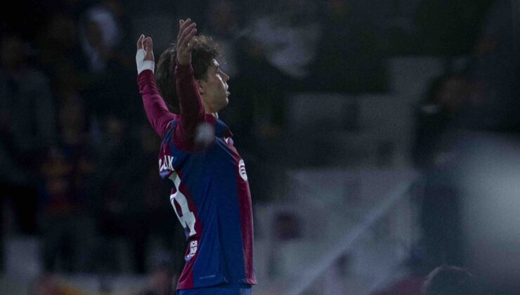 Bir zamanlar Galatasaray ve Fenerbahçe ile anılıyordu!