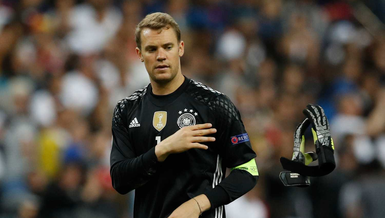 Manuel Neuer Almanya Milli Futbol Takımı kariyerini sonlandırdı