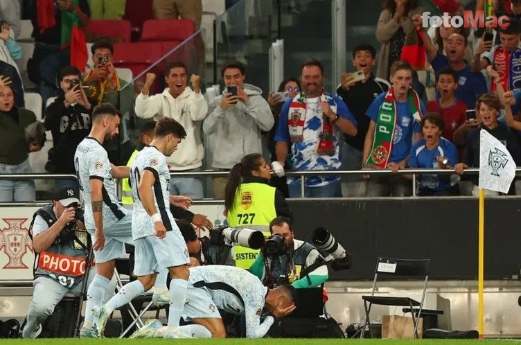 Cristiano Ronaldo tarihe geçti! Yere yığılıp hüngür hüngür ağladı