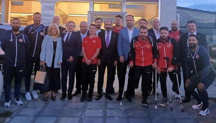 Şampiyonlara TFF’den tebrik