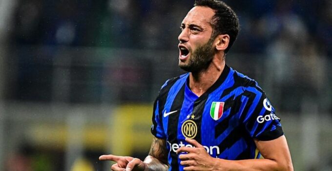 Hakan Çalhanoğlu: Hem mutlu hem de gururluyum