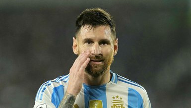 Lionel Messi tüm zamanların en iyi futbolcusu seçildi