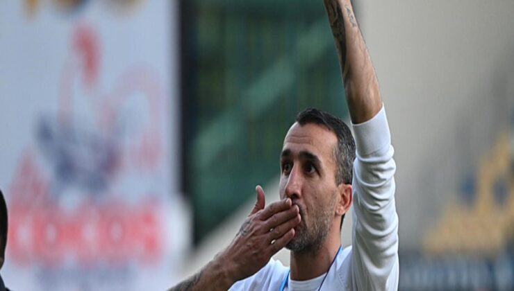 Mehmet Topal kupada da hız kesmedi