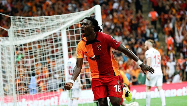 Bafetimbi Gomis futbolu bıraktı