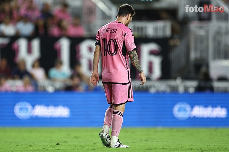 Dünya Kupası Elemeleri'nde skandal Messi kararı! Forma ile gelen taraftarlar...