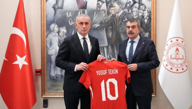 Hacıosmanoğlu, Bakan Yusuf Tekin’i ziyaret etti