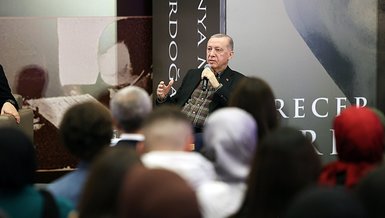 Başkan Erdoğan'dan Türk futbolu yorumu: Bu kadar tesise rağmen başarıya gelince hep dip yapıyor!