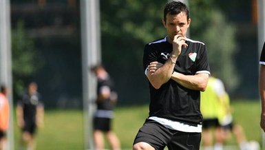 Bursaspor teknik direktör Batalla ile yollarını ayırdı!