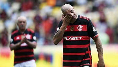 Maracana'da duygulandıran jübile! Adriano gözyaşlarına boğuldu