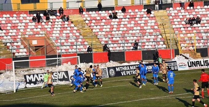 TFF 2. Lig’de yaşanan ilginç olay! Maç esnasında kurban kesildi