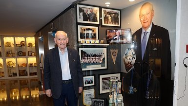 TFF Müzesi'nde Şenes Erzik Köşesi açıldı